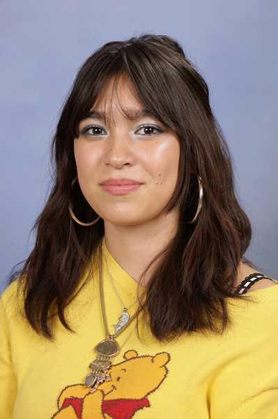 Samira Pittracher (7b)
