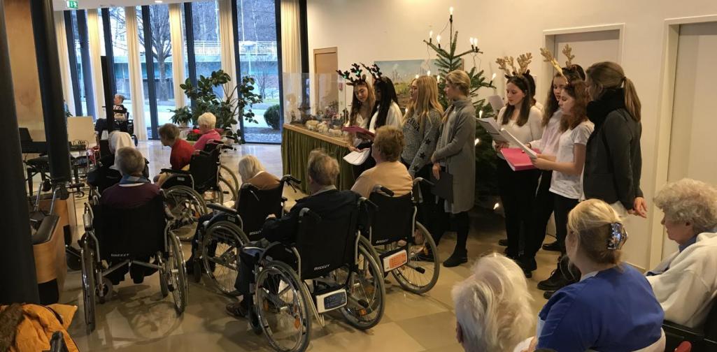 „Vorweihnachtliches Musizieren im Heim St. Vinzenz“ „Vorweihnachtliches Musizieren im Heim St. Vinzenz“